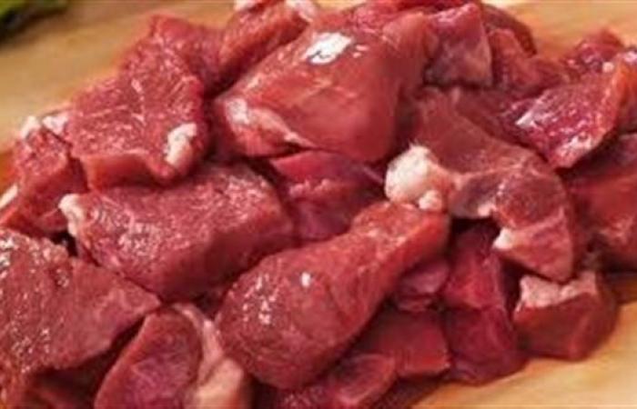 هل تحمل رؤية اللحم النيء في المنام دون أكله رسائل خفية؟