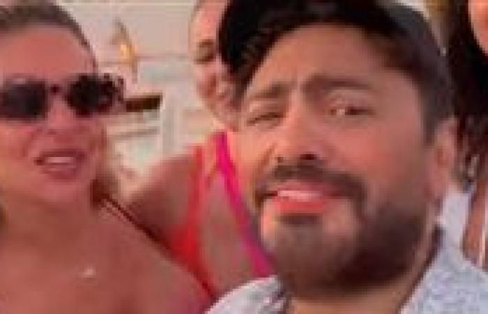 مي سليم ونسرين أمين وابنتها يحتفلن مع تامر حسني بألبومه الجديد لينا معاد.. صور
