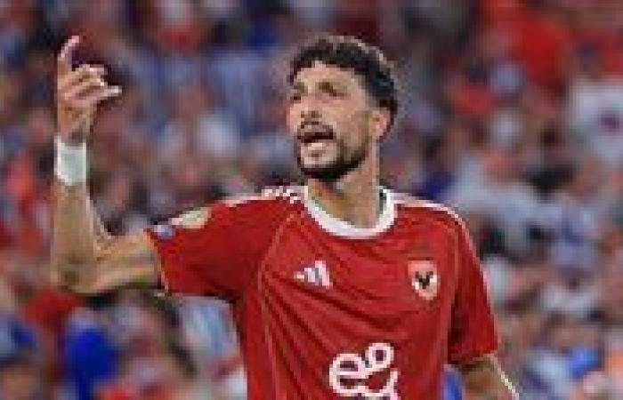 بطولات وسام أبو علي يعد اقتراب رحيله عن الفريق