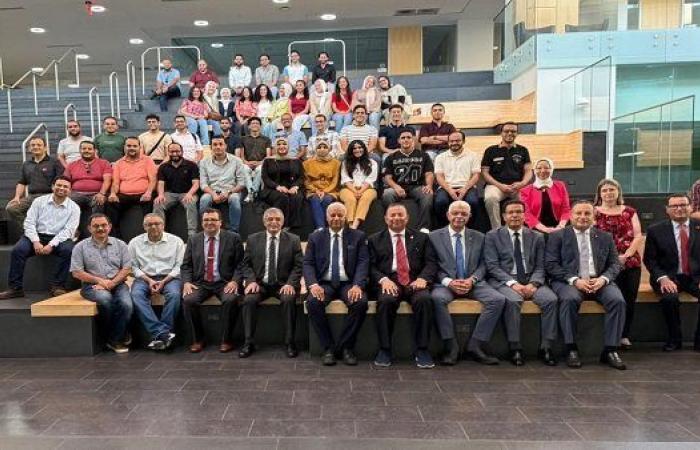 رئيس جامعة المنوفية يشيد بتفوق الطلاب المصريين في لويفيل الأمريكية