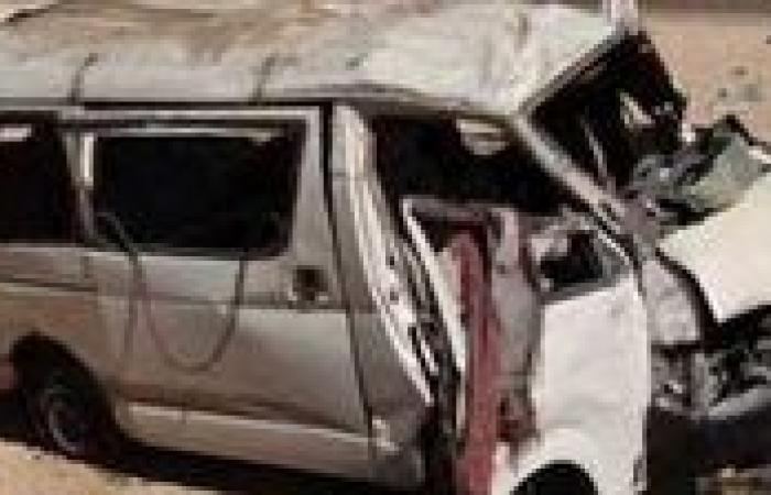 إصابة 10 في حادث إنقـ ـلاب سيارة ميكروباص بطريق أسيوط الغربي