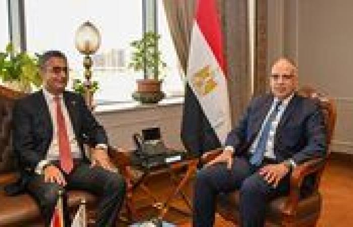 وزيرا الري والتموين يبحثان سُبل تطوير مصانع إنتاج السكر من قصب السكر والتنسيق لحماية الموارد المائية من التلوث بنواتج مصانع السكر