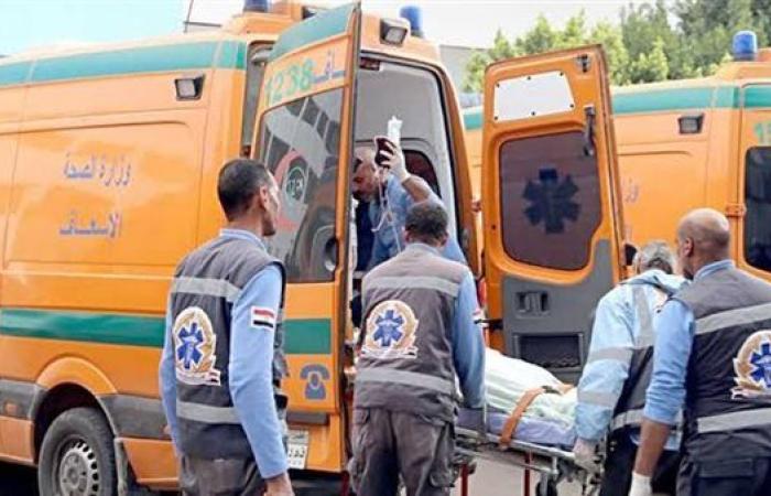 إصابة 9 أشخاص في تصادم سيارتين بطريق الجربا شمال قنا