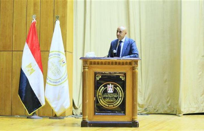 وزير التربية والتعليم: جار التنسيق مع وزارة المالية لزيادة رواتب المعلمين