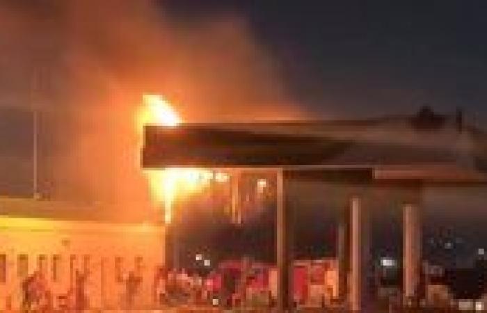 السيطرة علي حريق محطة وقود غرب الإسكندرية دون إصابات