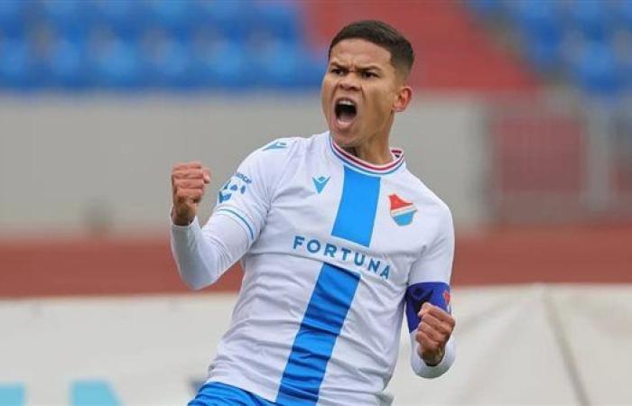 شاهد البرازيلي "ايفرتون" المنضم حديثًا لـ"بيراميدز" في أول ظهور له مع الفريق