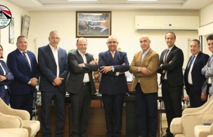 اتحاد الكرة يهنئ مجلس إدارة البنك الأهلي بعد الفوز بثقة الجمعية العمومية